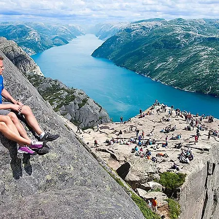 Hoiland Gard Gardshotellet Hotel Hjelmeland